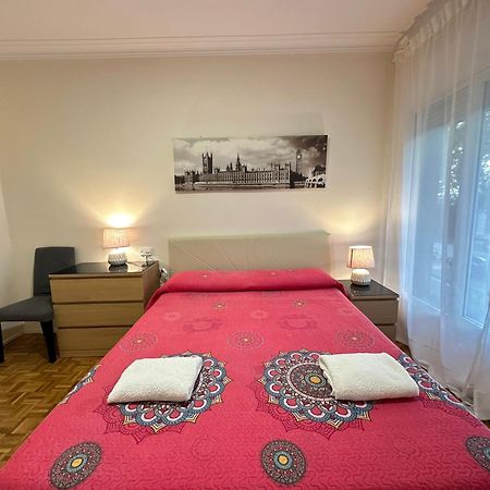 Rooms Villaroel Barcelona Eksteriør billede
