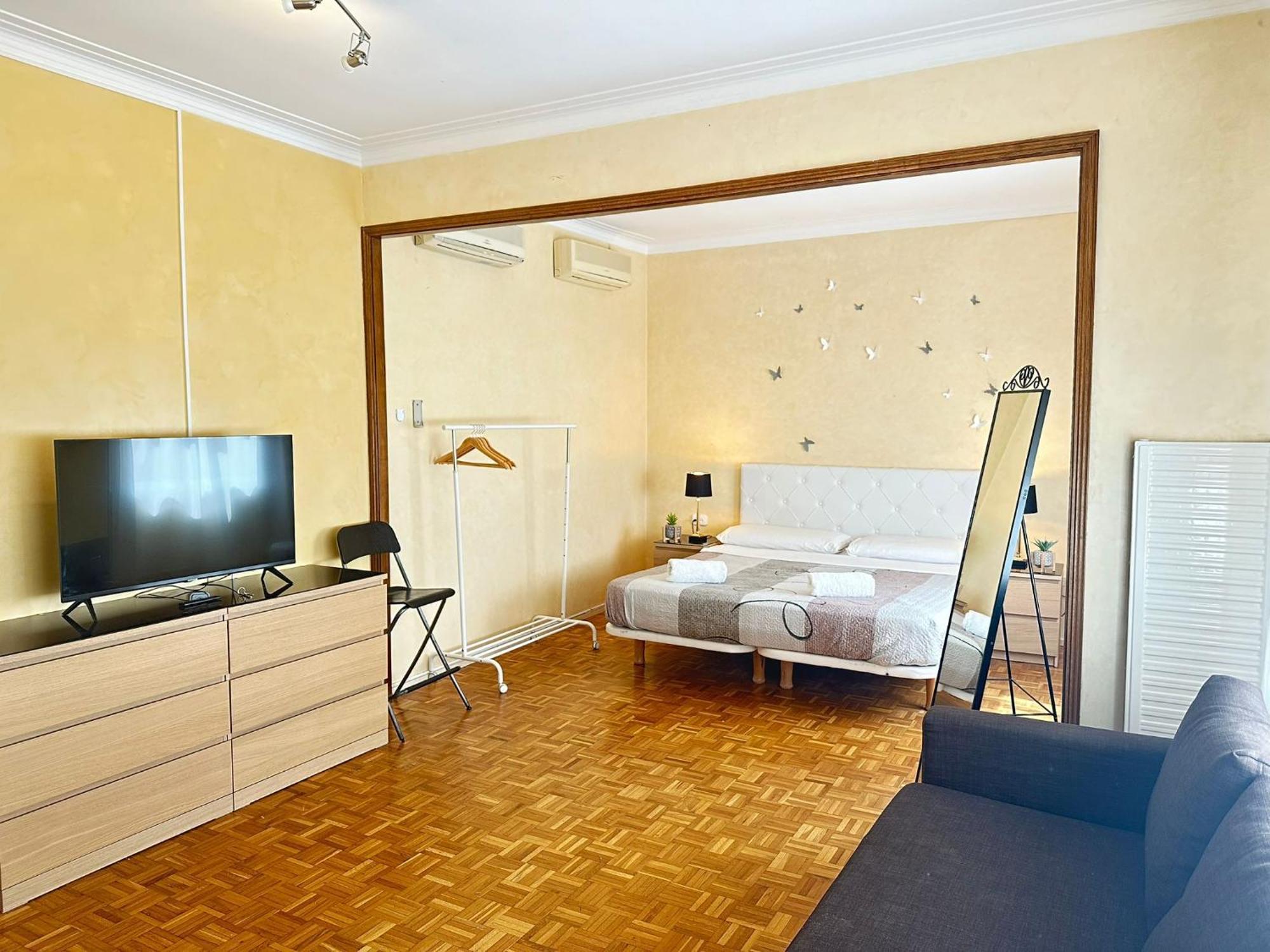 Rooms Villaroel Barcelona Eksteriør billede