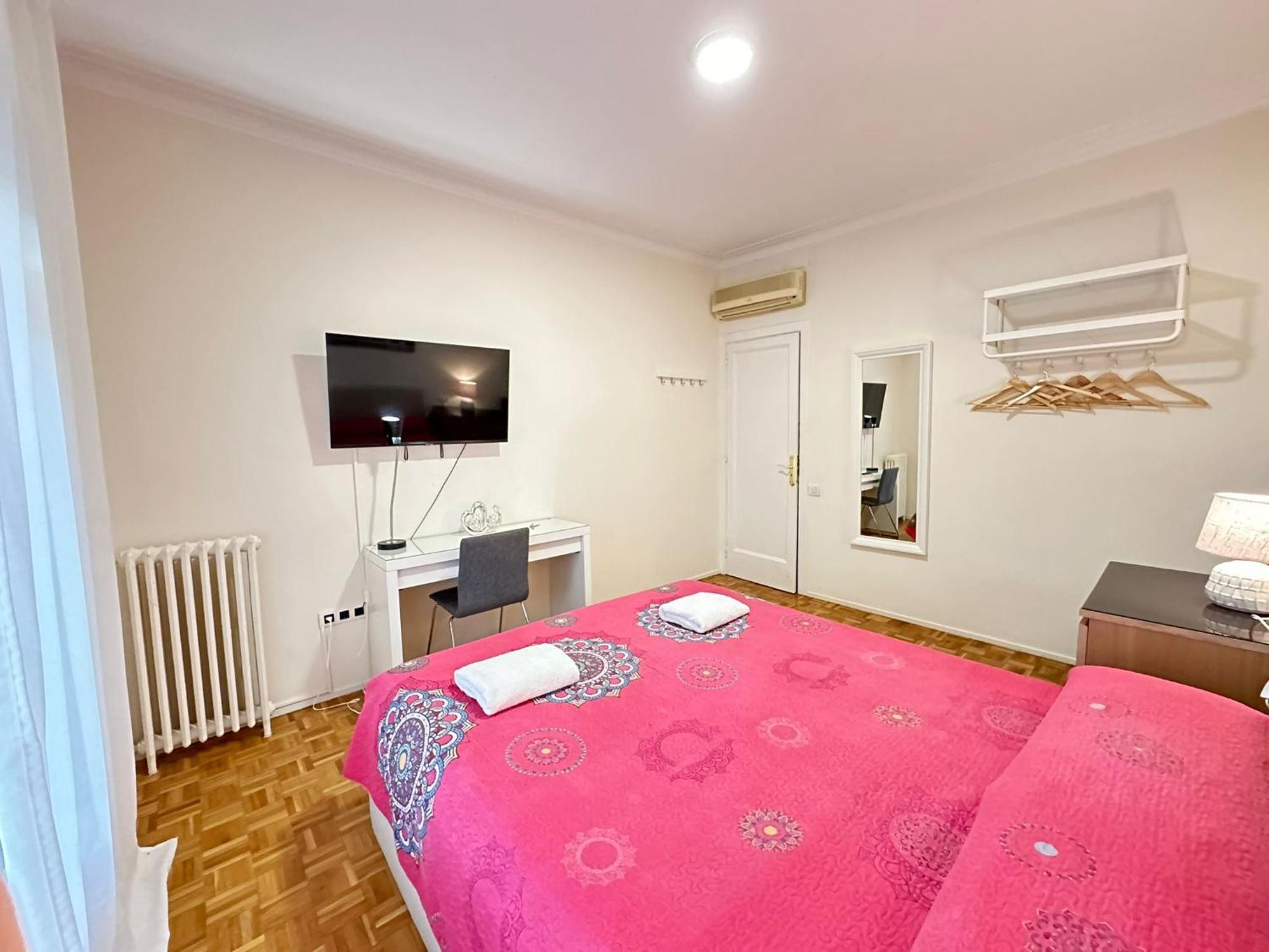 Rooms Villaroel Barcelona Eksteriør billede